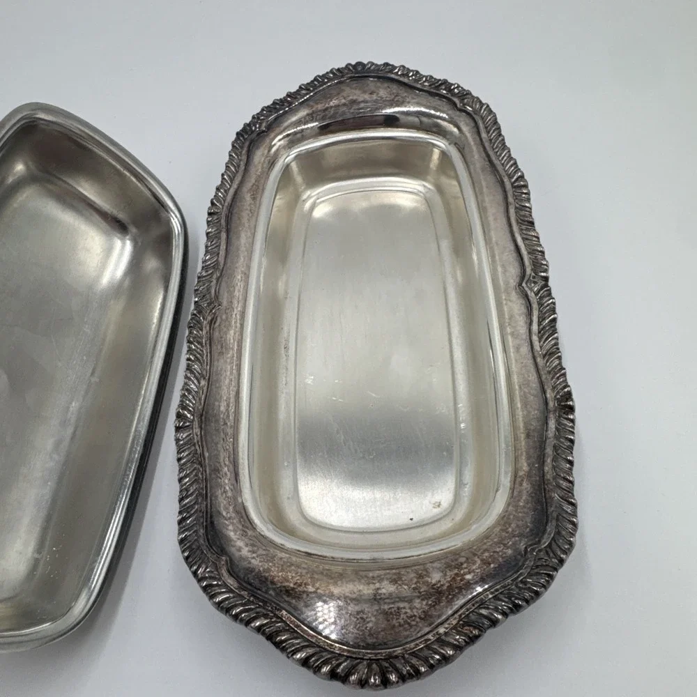 Vintage Webster-Wilcox Staffordshire Silverplate Butter Dish w/ Glass 4487